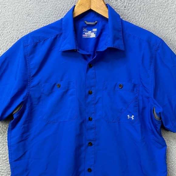 Under Armour Heat Gear Mens Large Button Up Blue Loose Shirt Pocket Fishing EUC